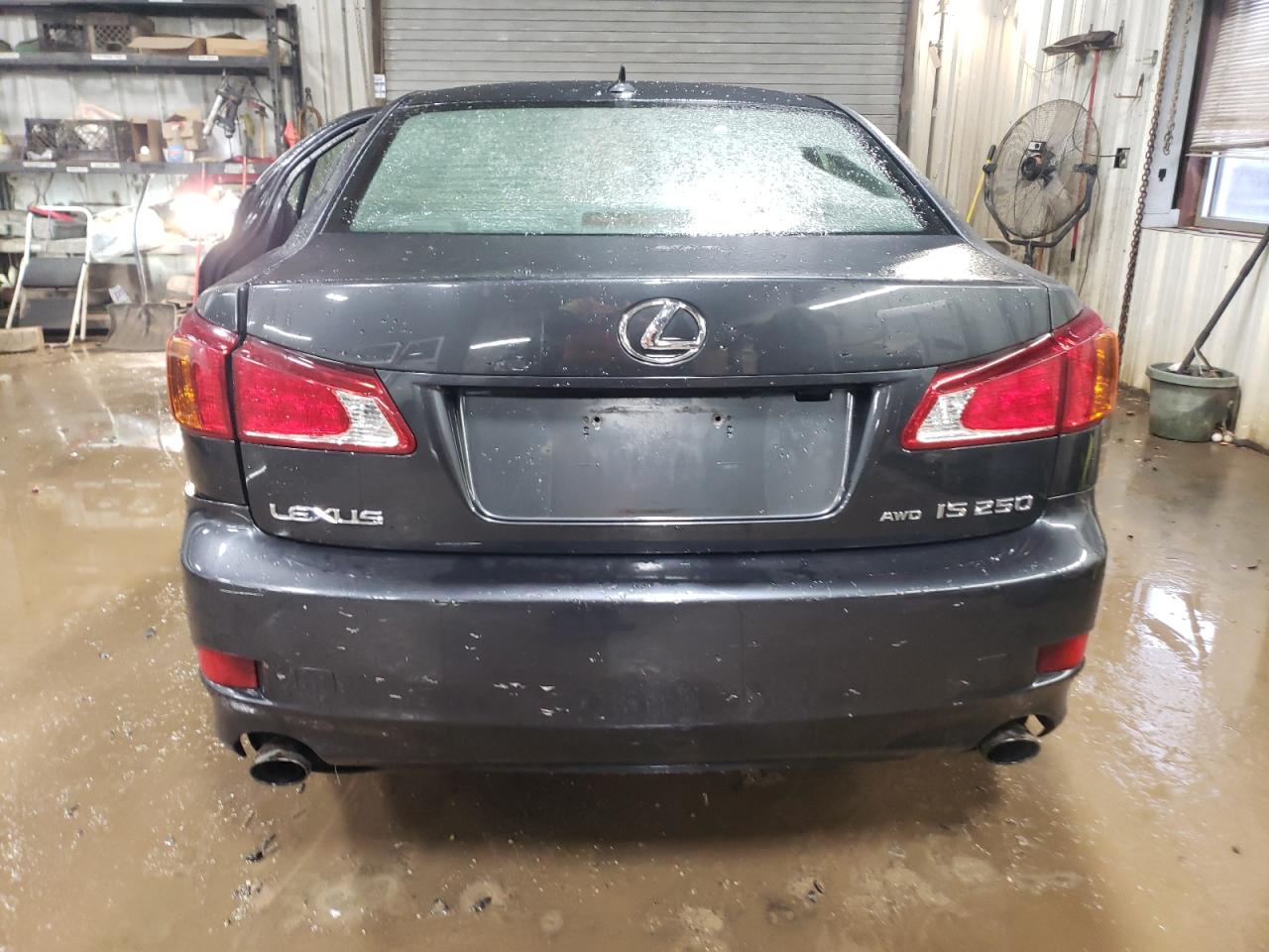 2009 Lexus IS - Image 6