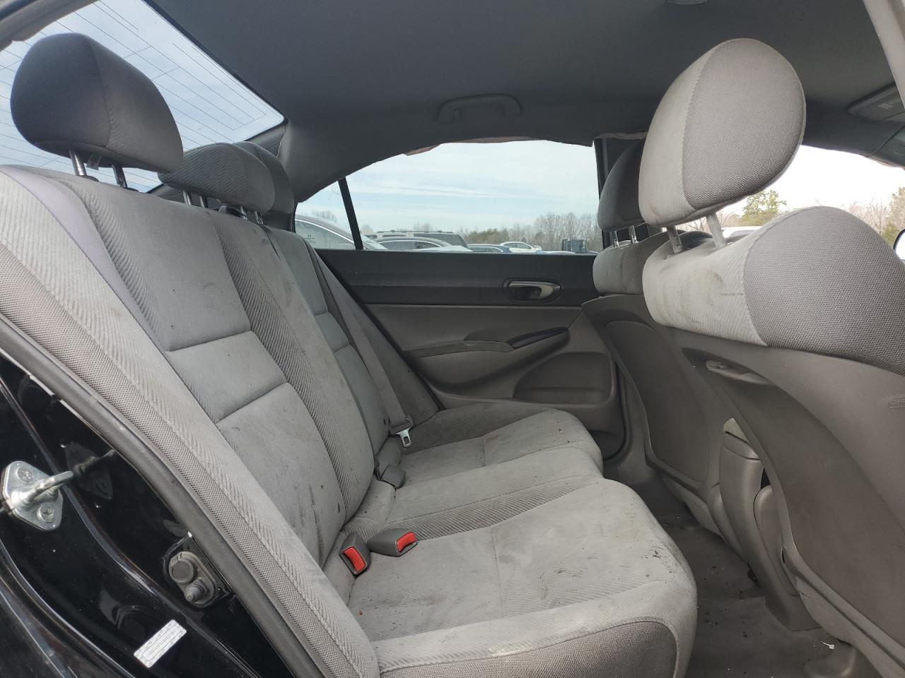 2011 Honda Civic - Image 11