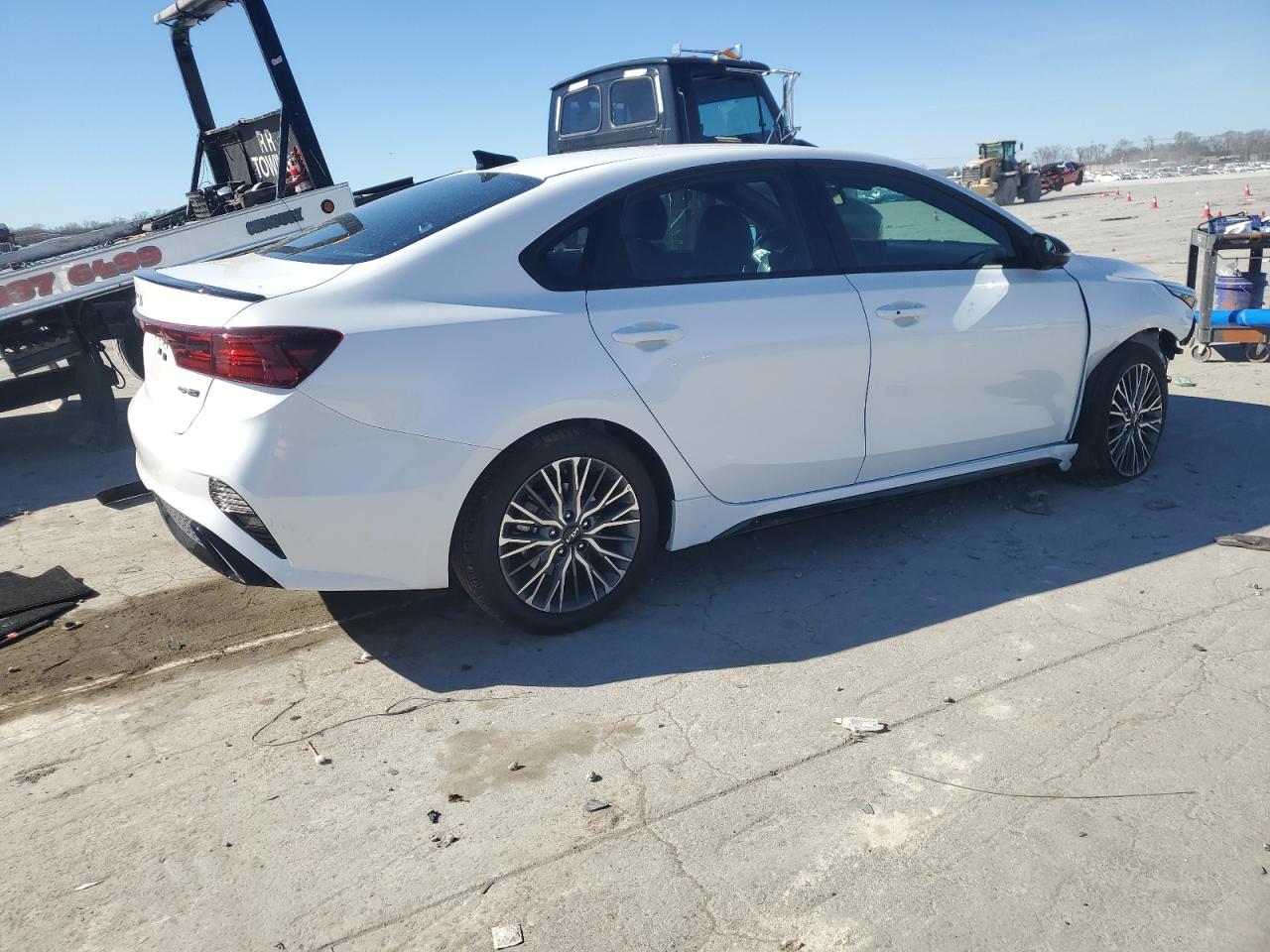 2024 Kia Forte - Image 3