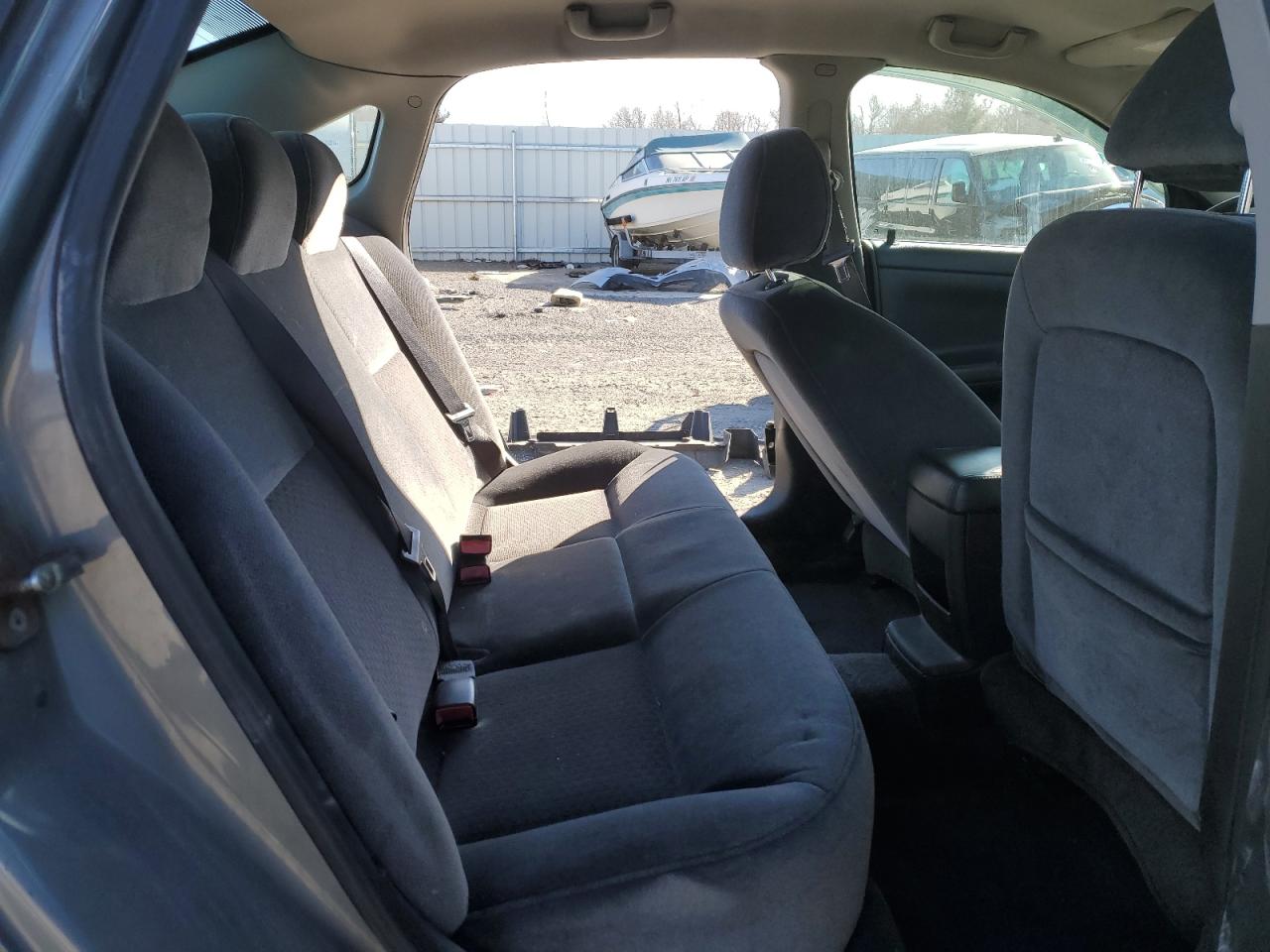 2009 Chevrolet Impala - Image 10