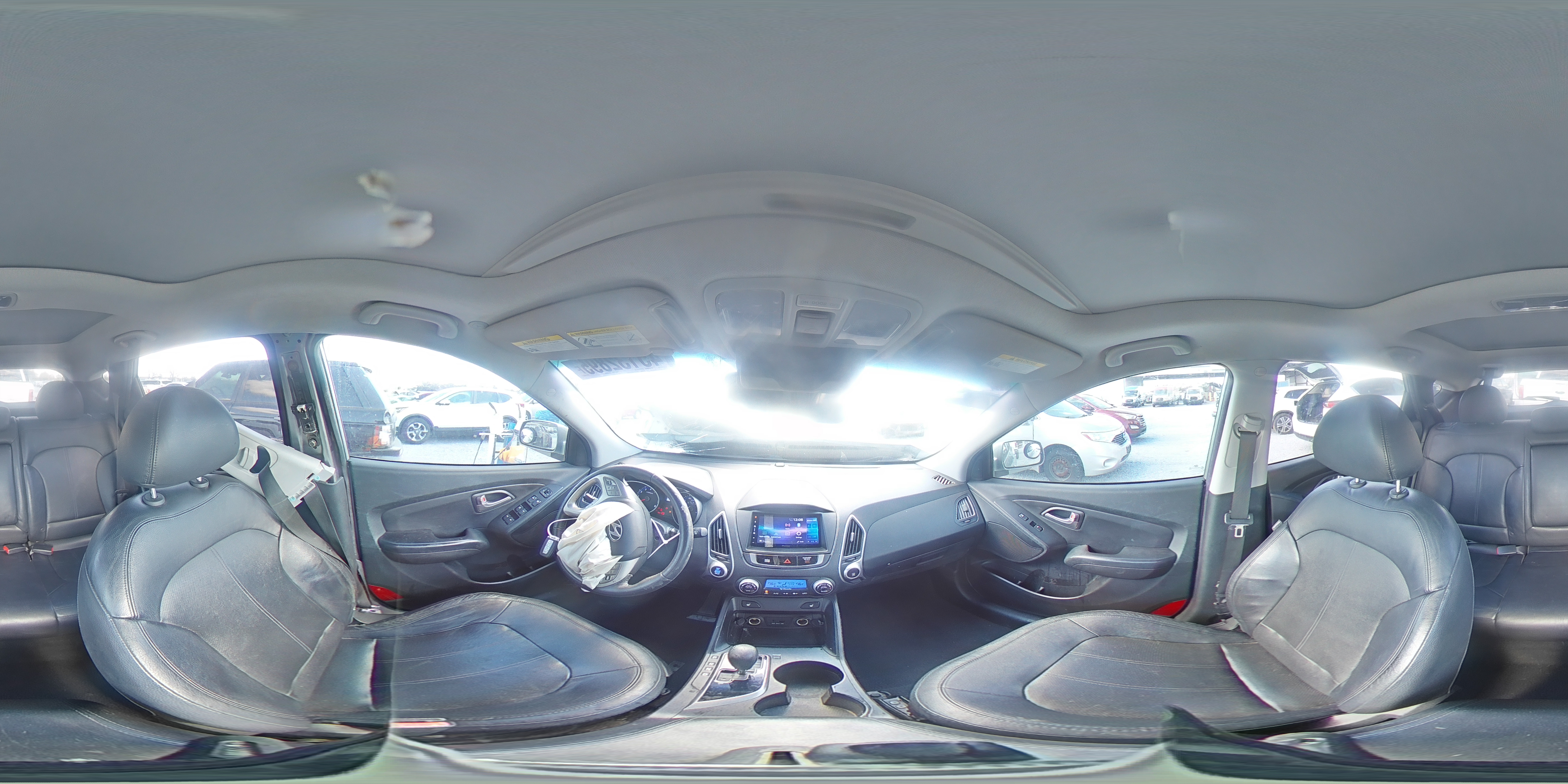 2013 Hyundai Tucson - Image 14