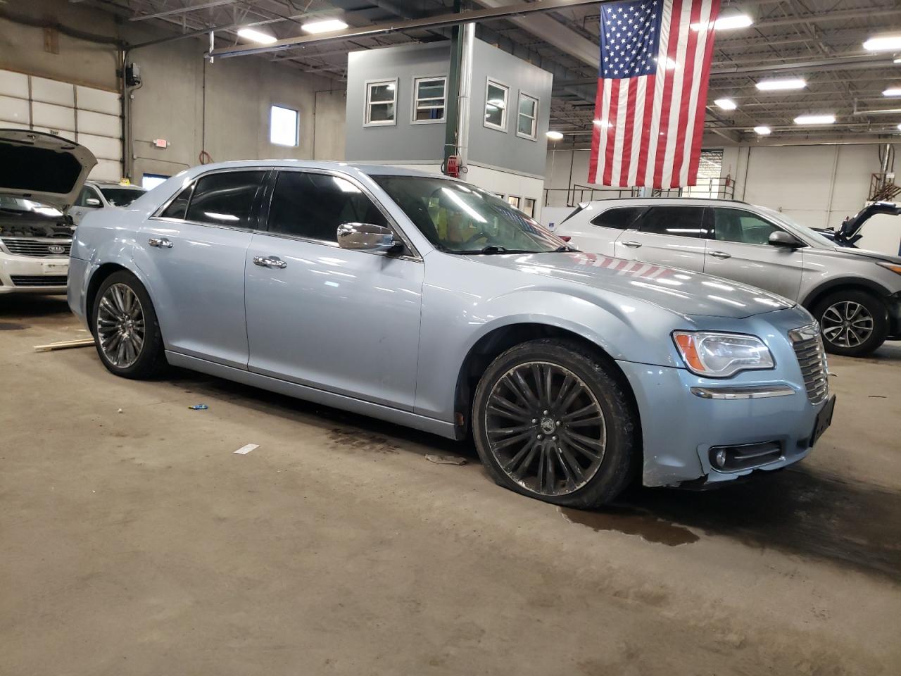 2012 Chrysler 300 - Image 4