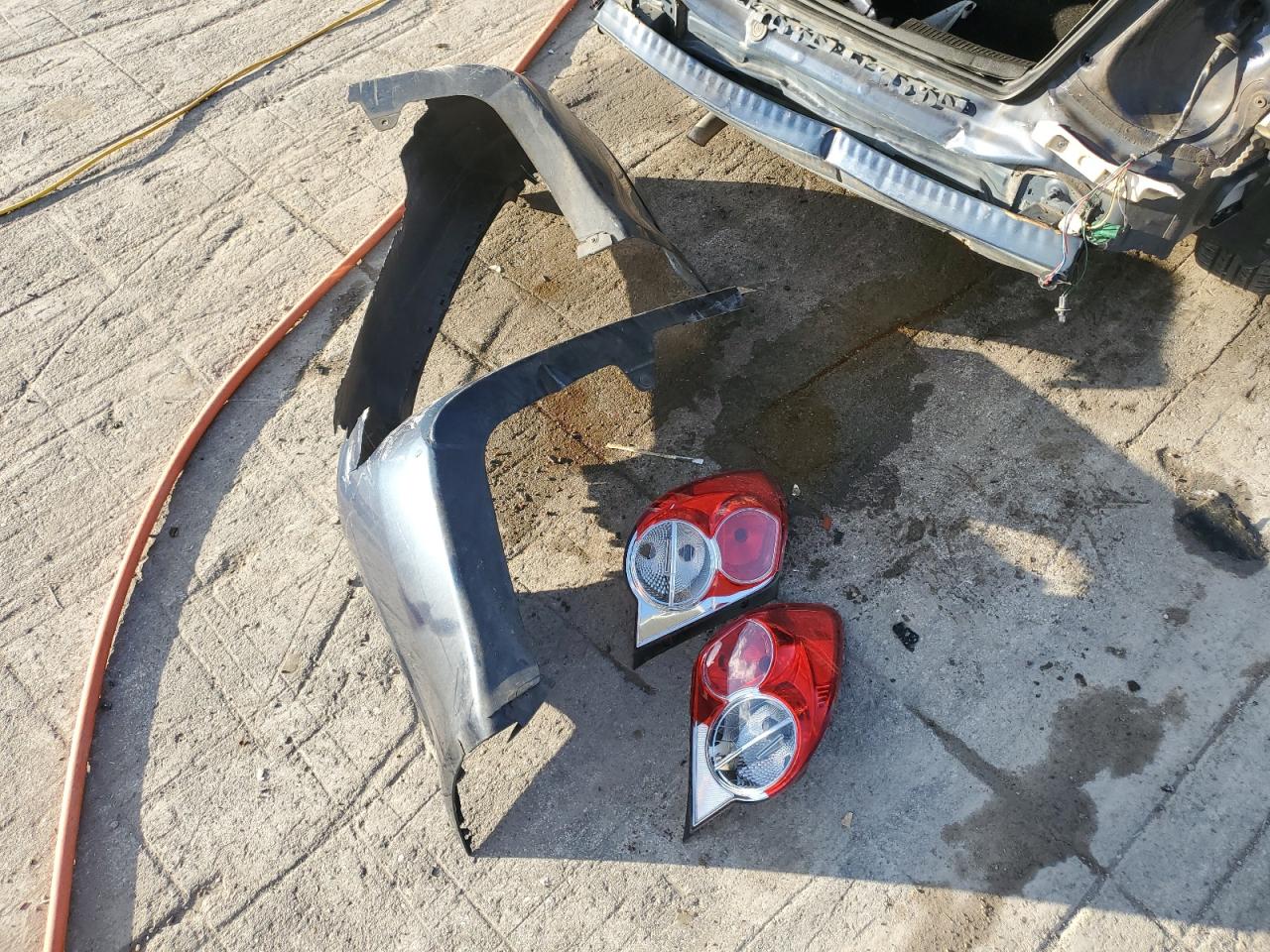 2015 Chevrolet Sonic - Image 12