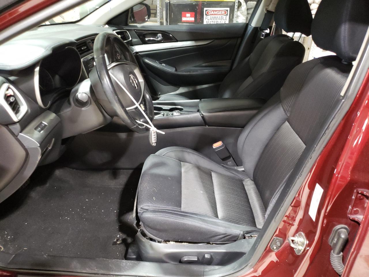 2017 Nissan Maxima - Image 7