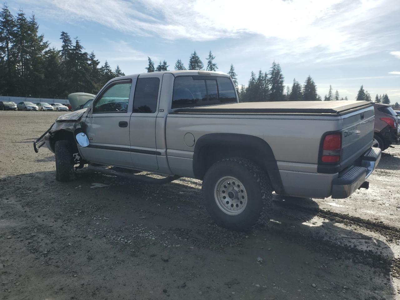 2001 Dodge RAM - Image 2
