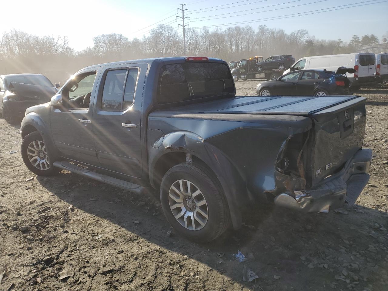 2013 Nissan Navara (Frontier) - Image 2