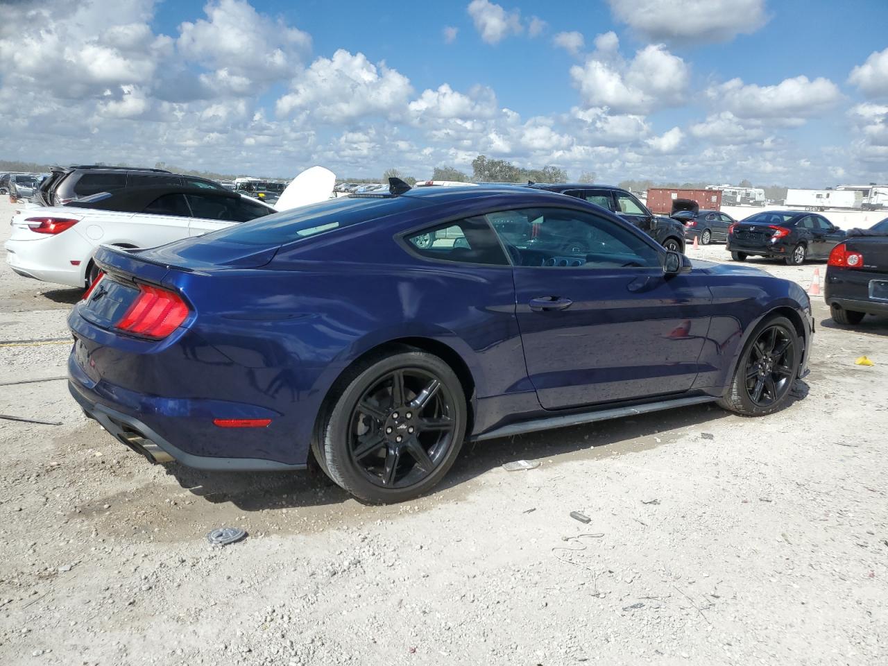 2020 Ford Mustang - Image 3