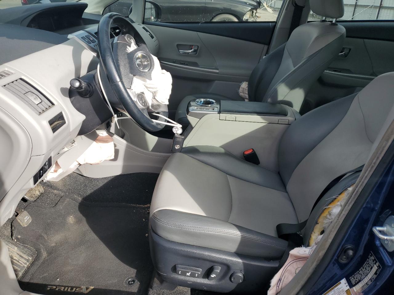 2015 Toyota Prius - Image 7