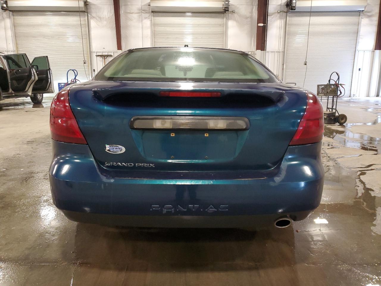 2006 Pontiac Grand Prix - Image 6