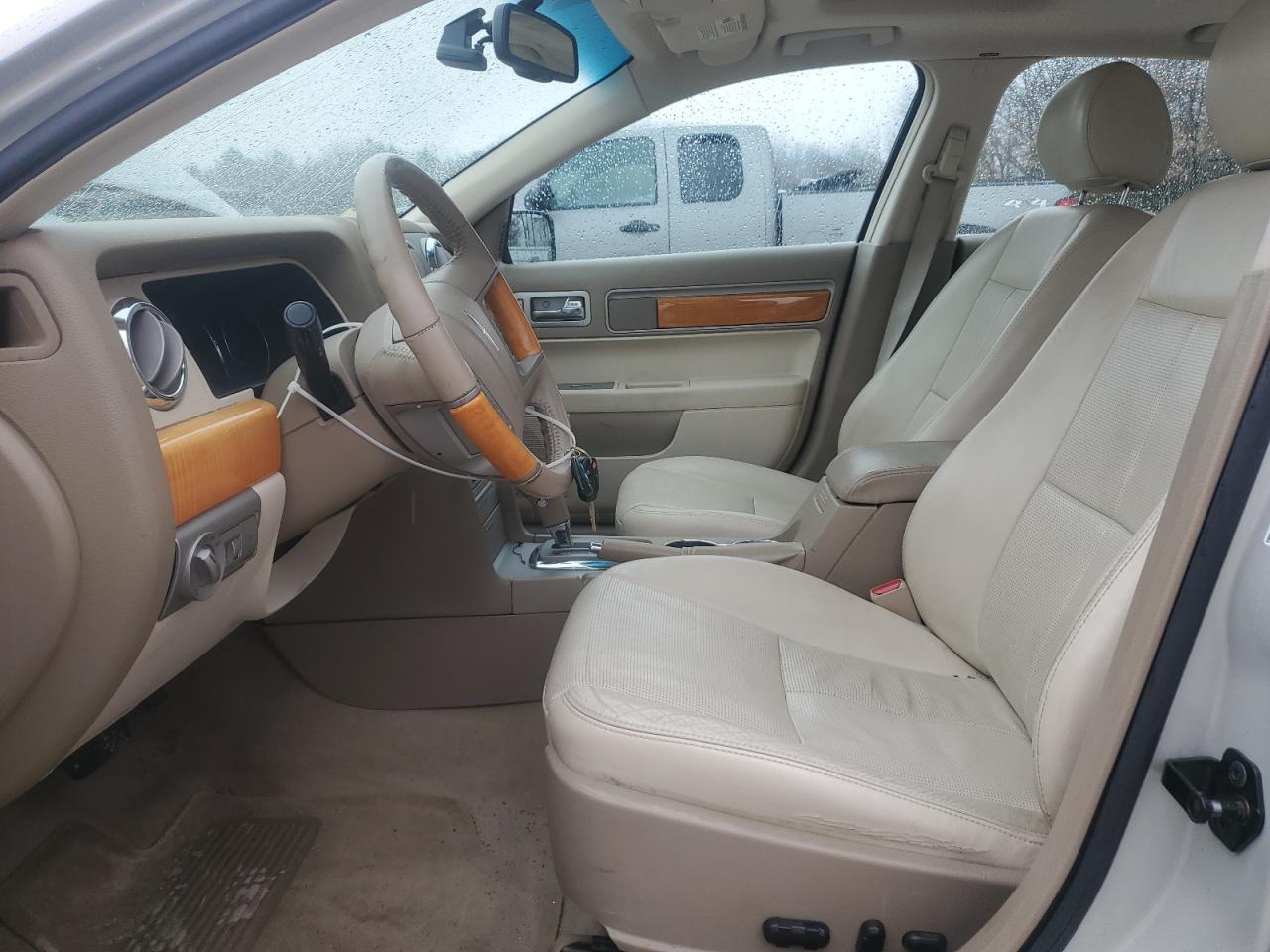 2007 Lincoln MKZ - Image 7