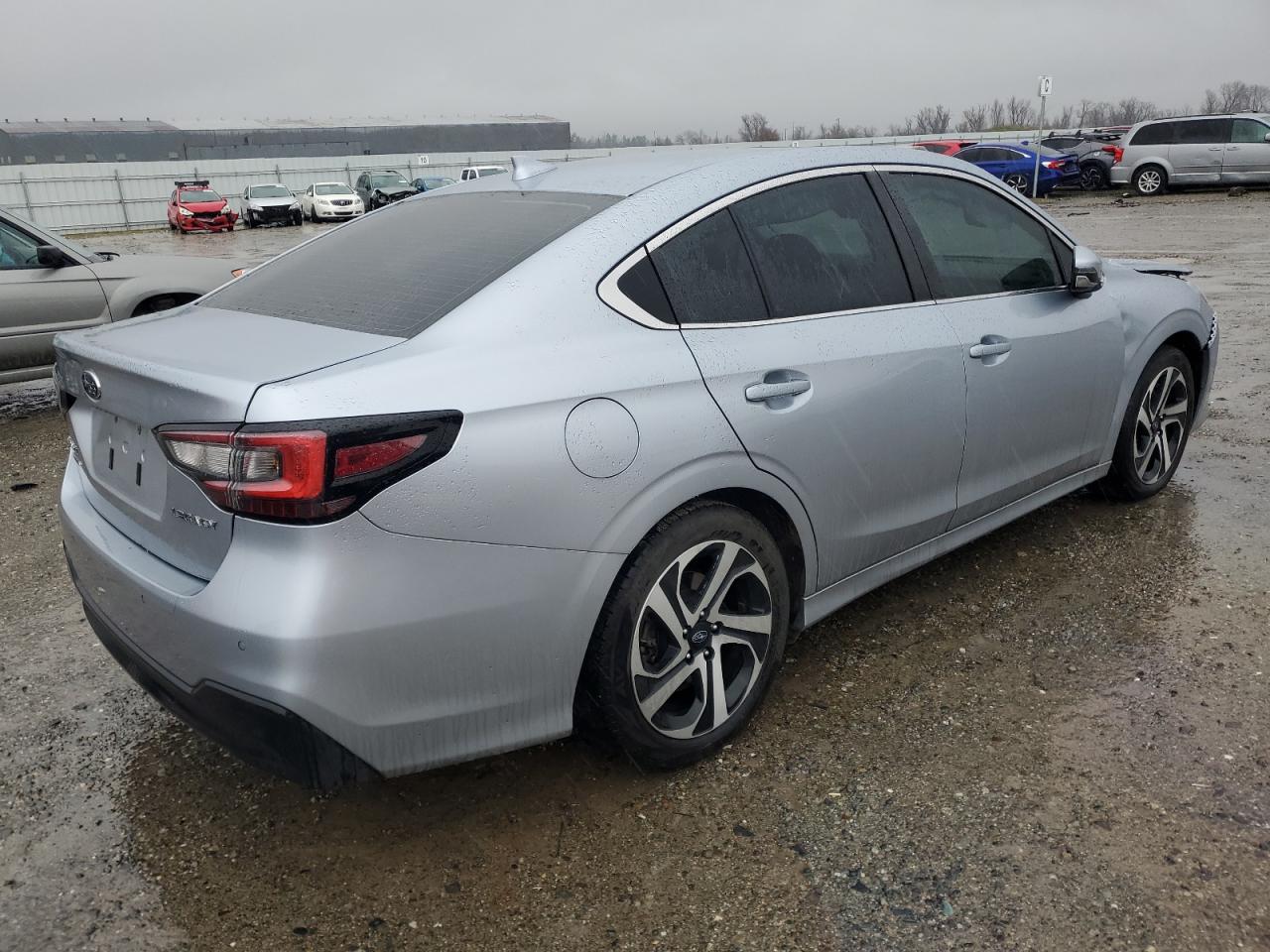 2022 Subaru Legacy - Image 3