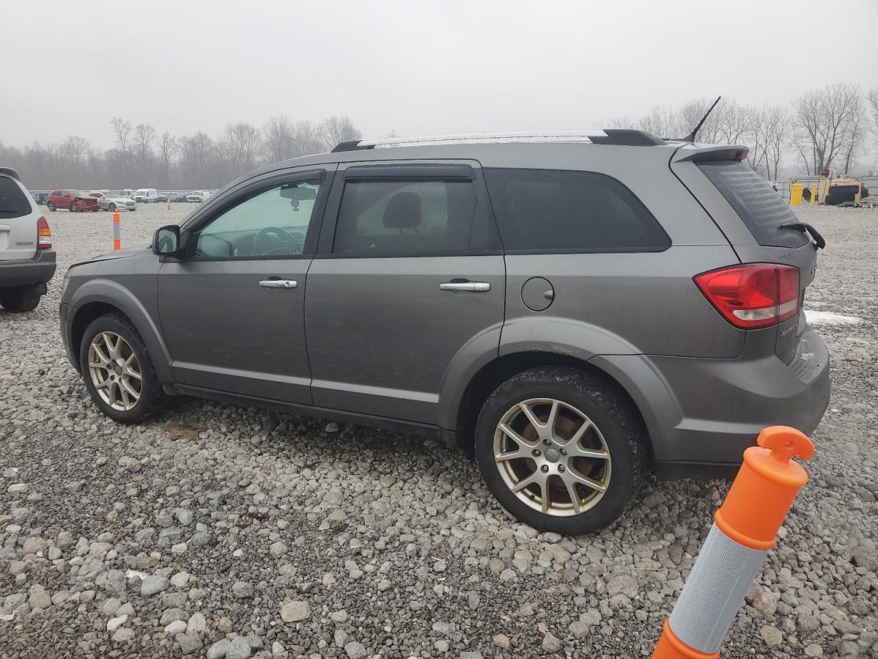 2013 Dodge Journey - Image 2