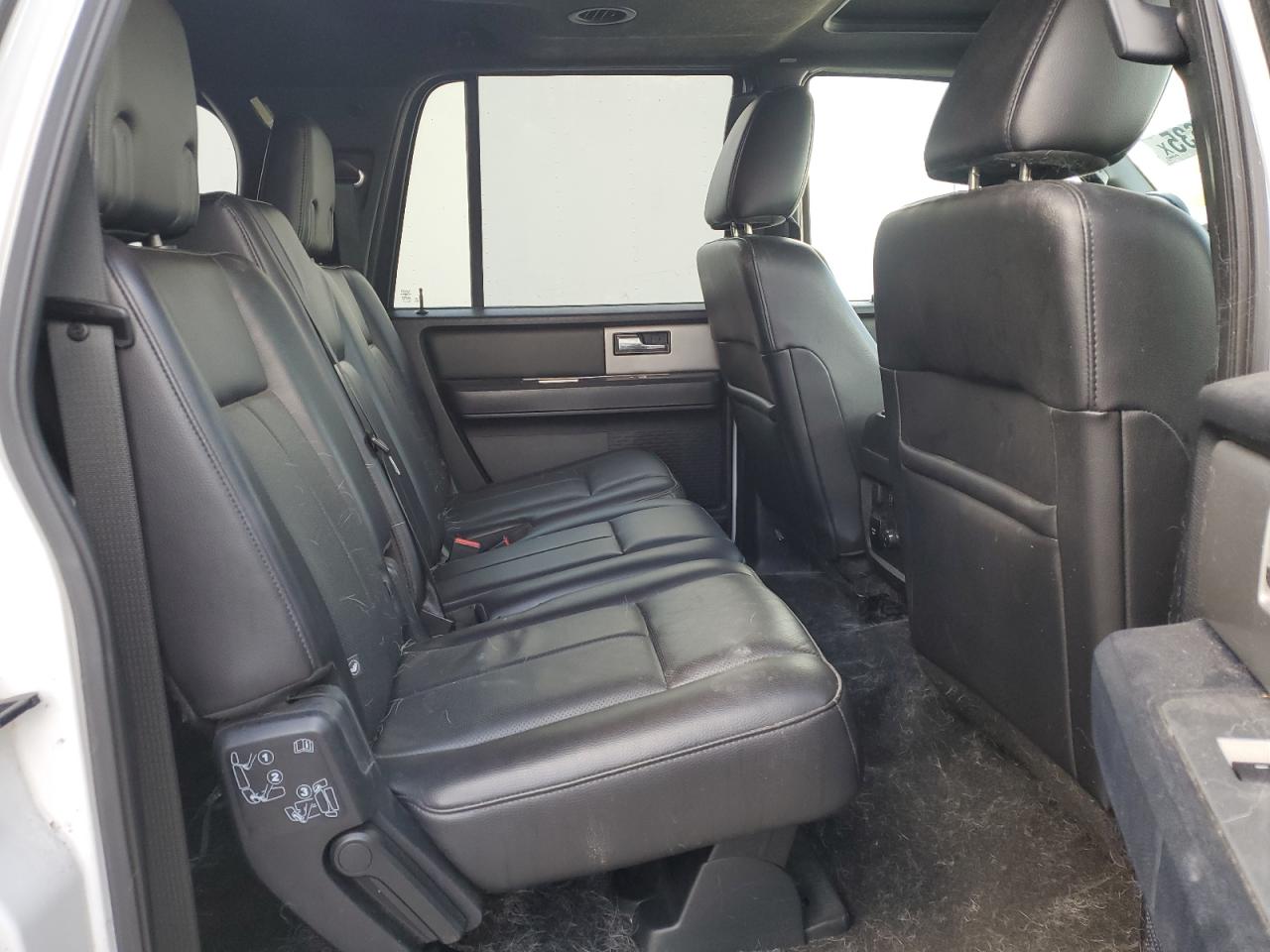2016 Ford Expedition - Image 11