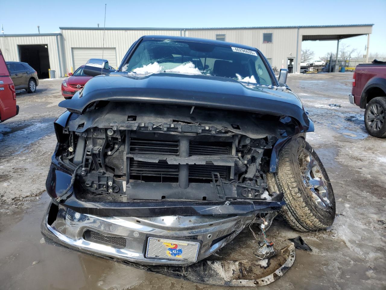 2016 RAM 1500 - Image 5