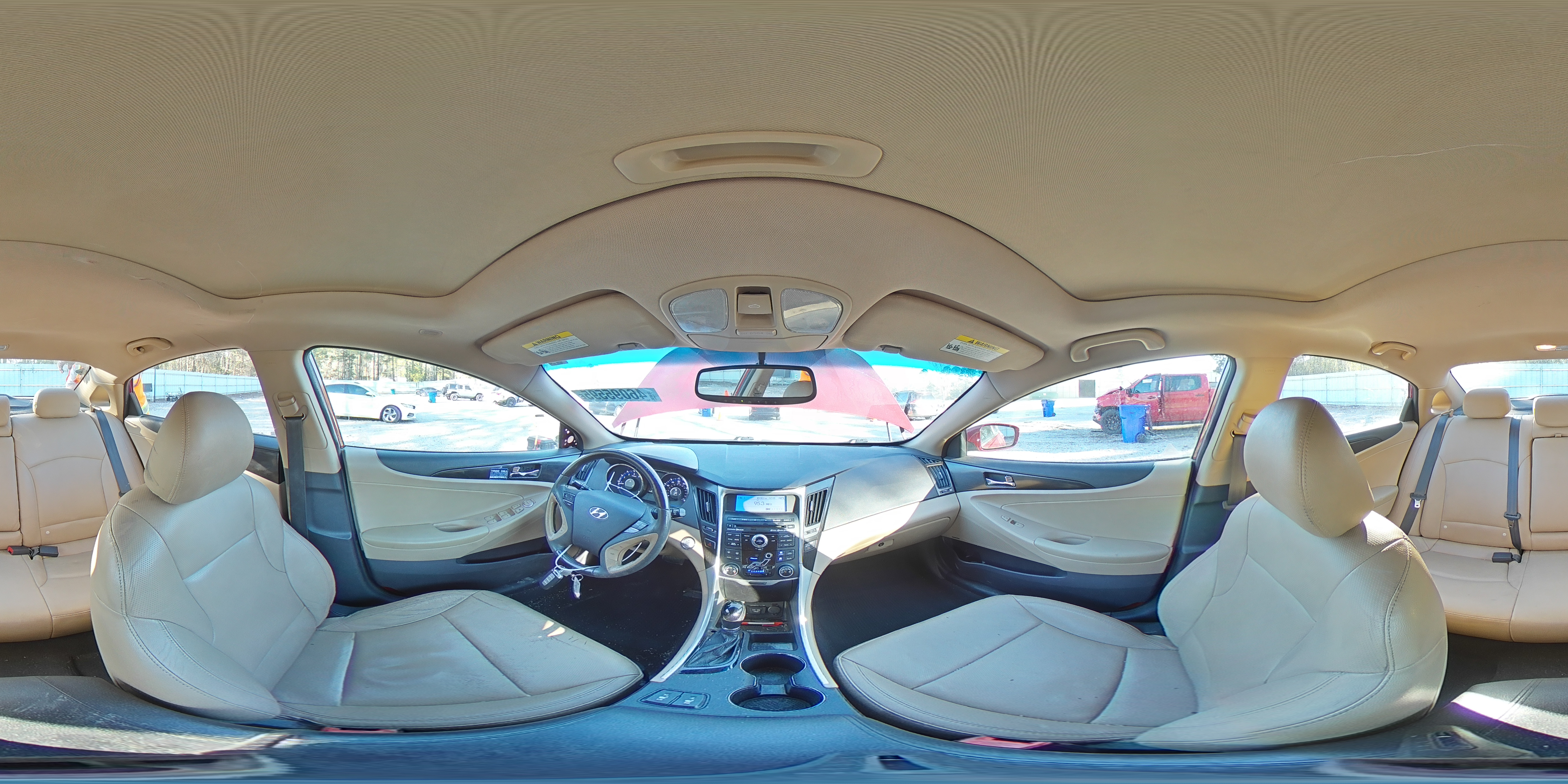 2011 Hyundai Sonata - Image 13