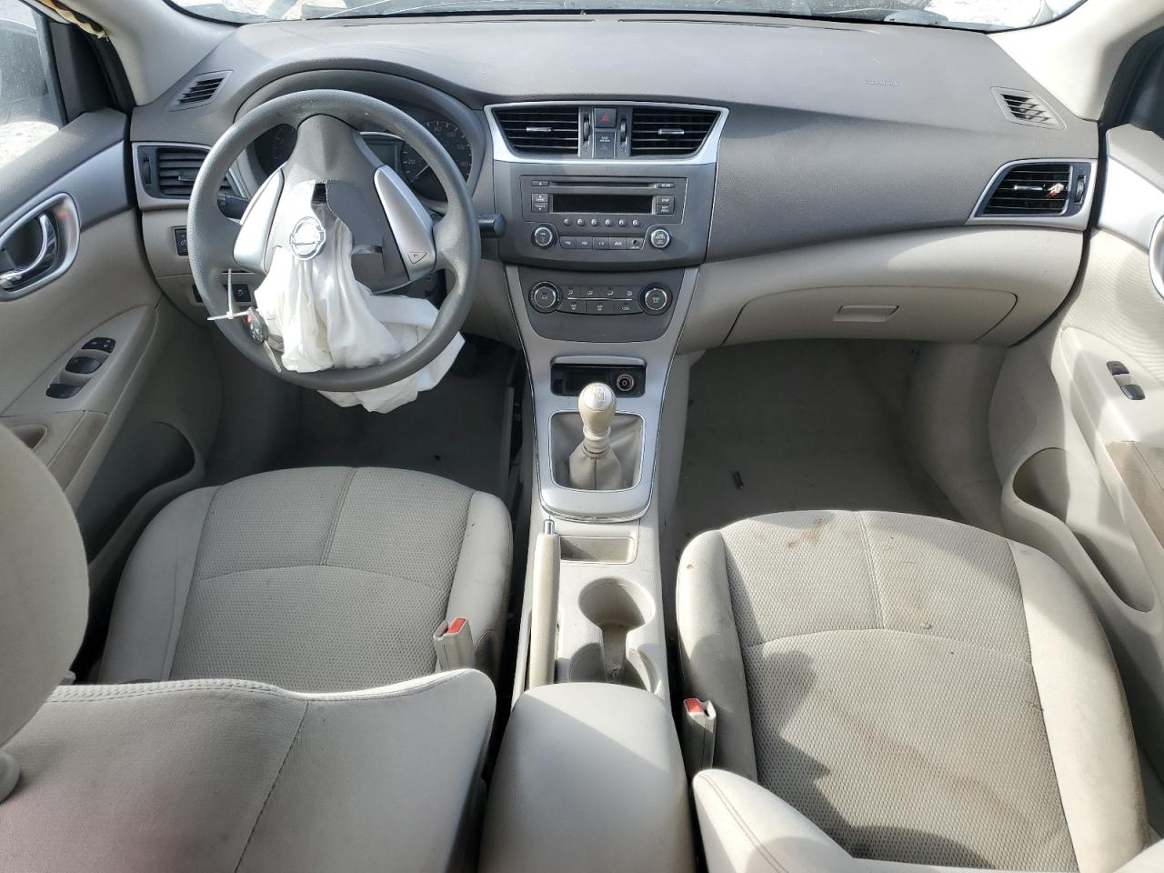 2014 Nissan Sentra - Image 8