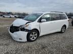 2017 Toyota Sienna Le for Sale in Columbus, OH - Front End