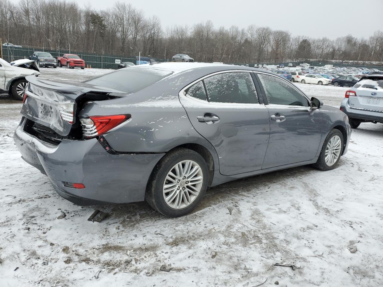 2014 Lexus ES - Image 3
