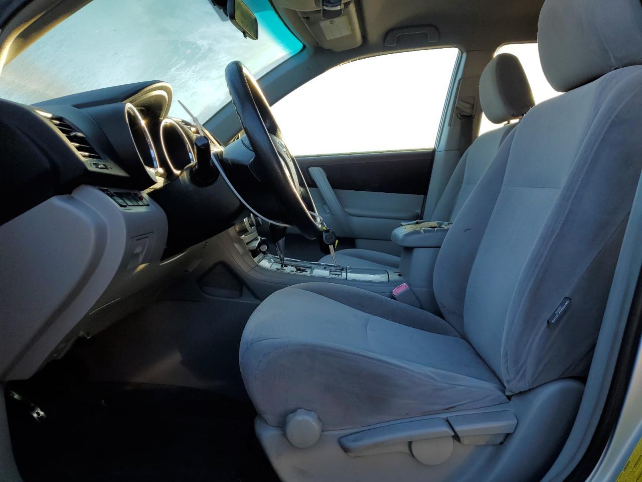 2009 Toyota Highlander - Image 7