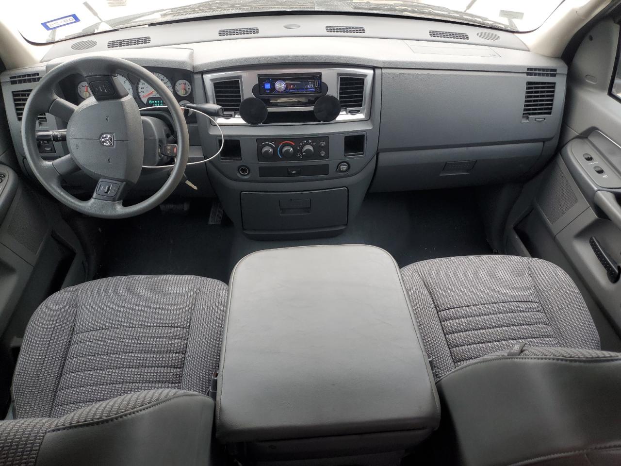 2008 Dodge RAM - Image 8