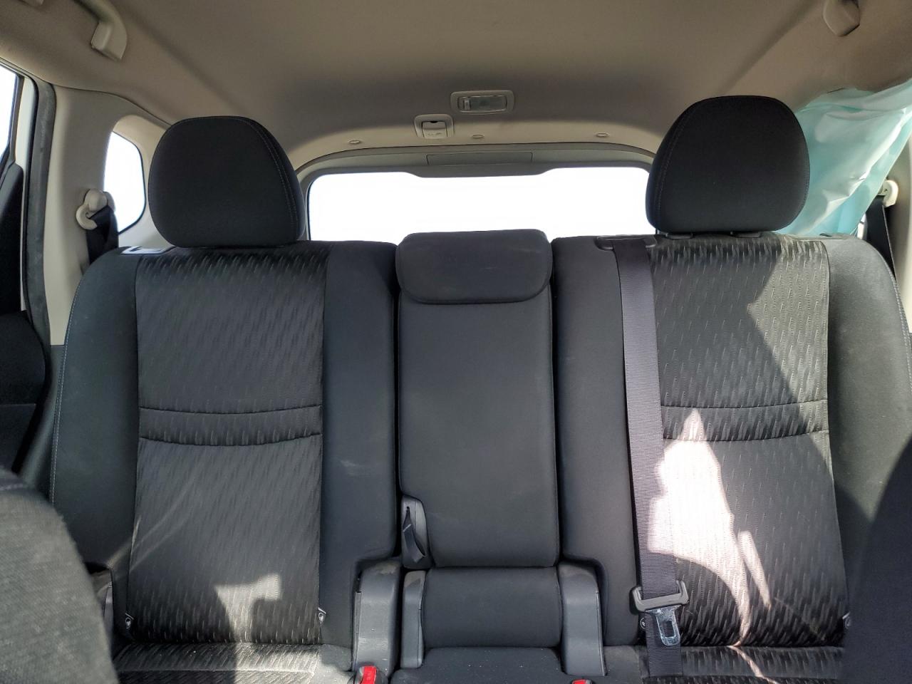 2018 Nissan Rogue - Image 10