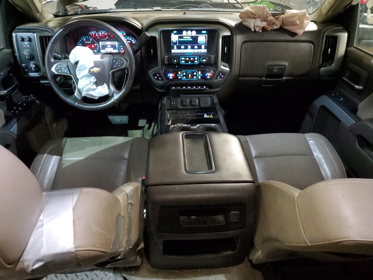 2015 Chevrolet Silverado - Image 8