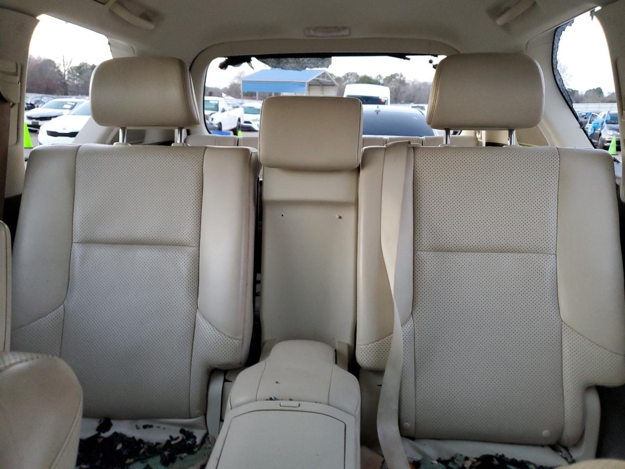2013 Lexus GX - Image 10