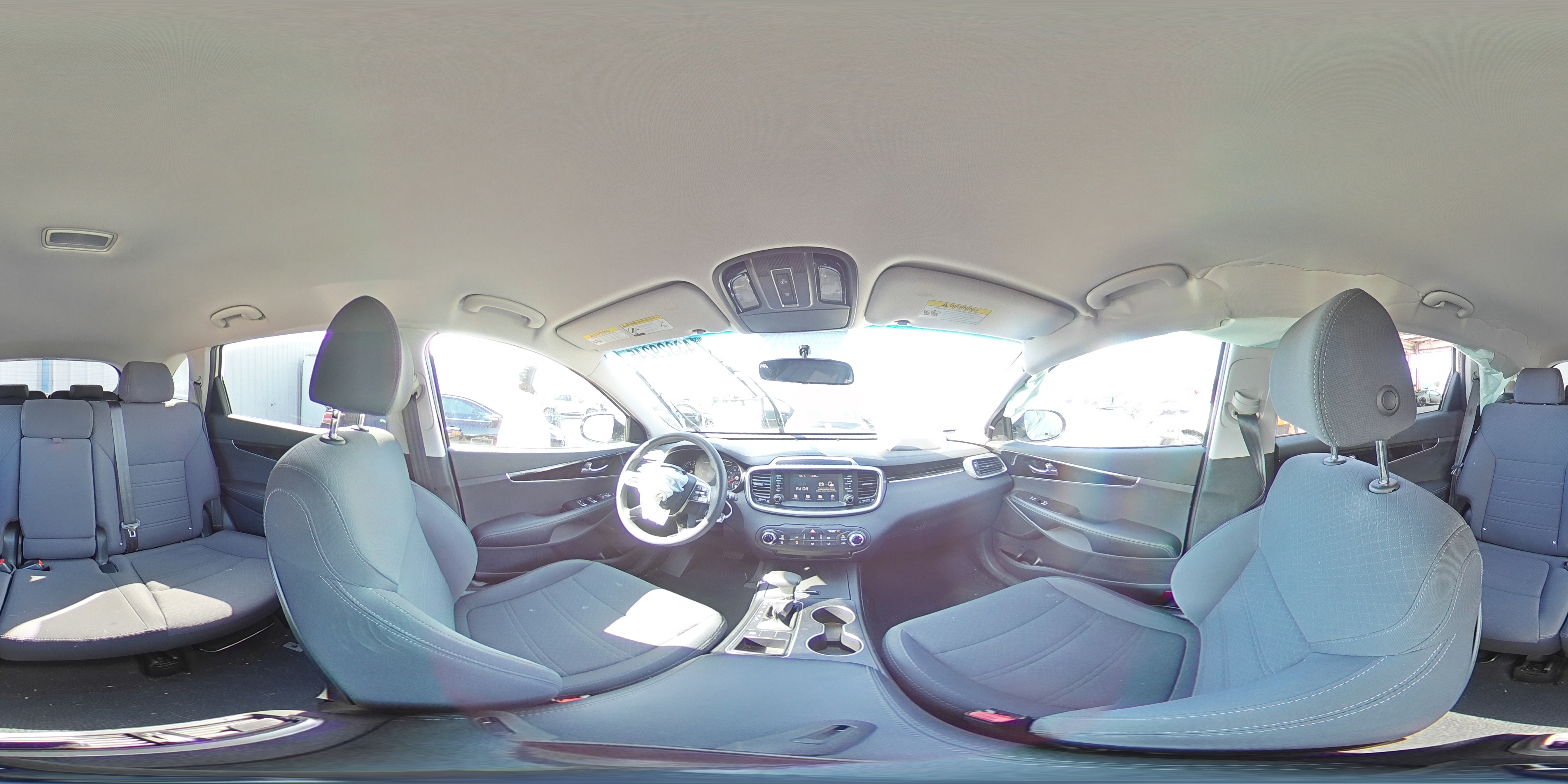 2019 Kia Sorento - Image 15