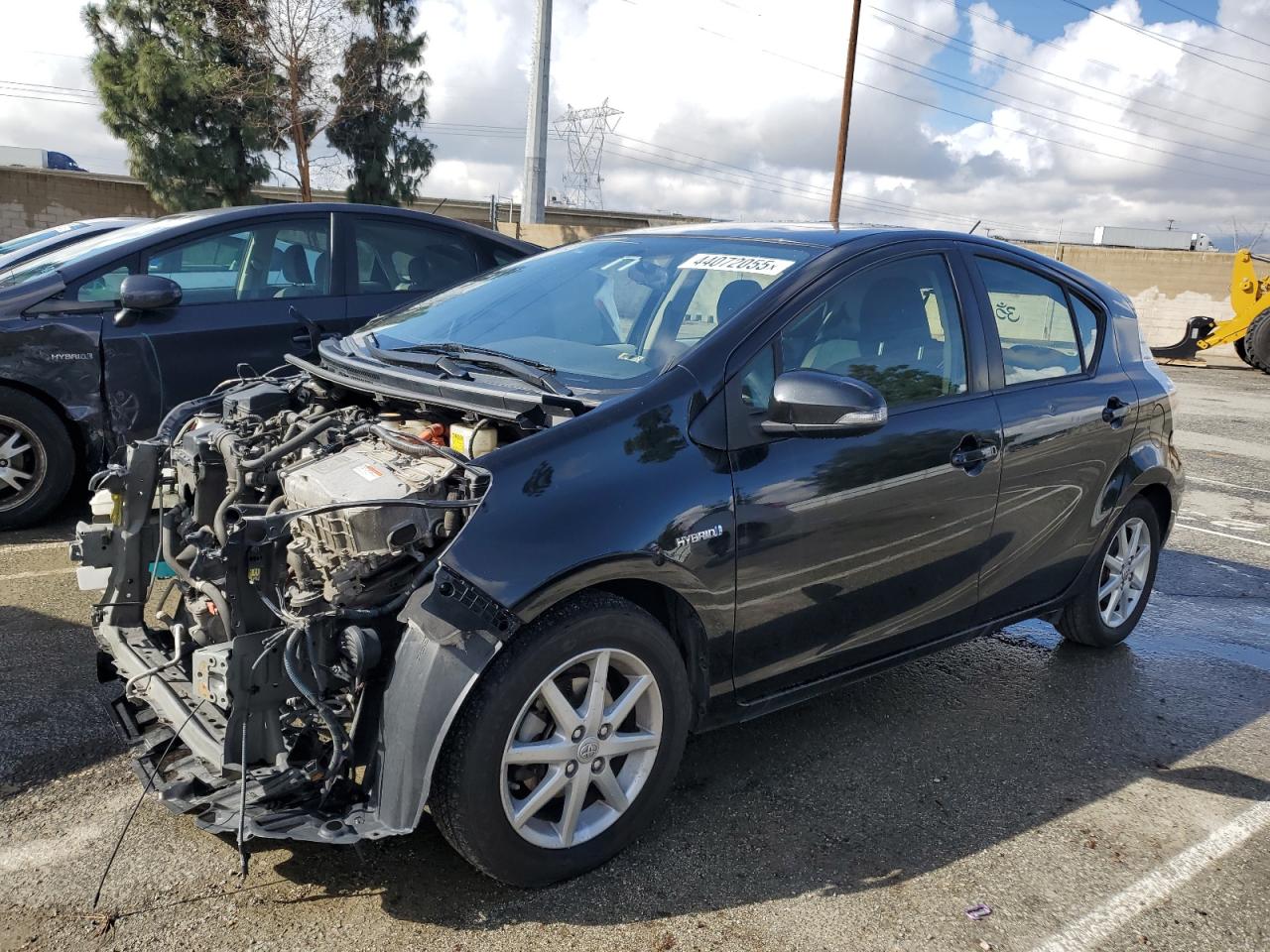 2012 Toyota Prius - Image 1