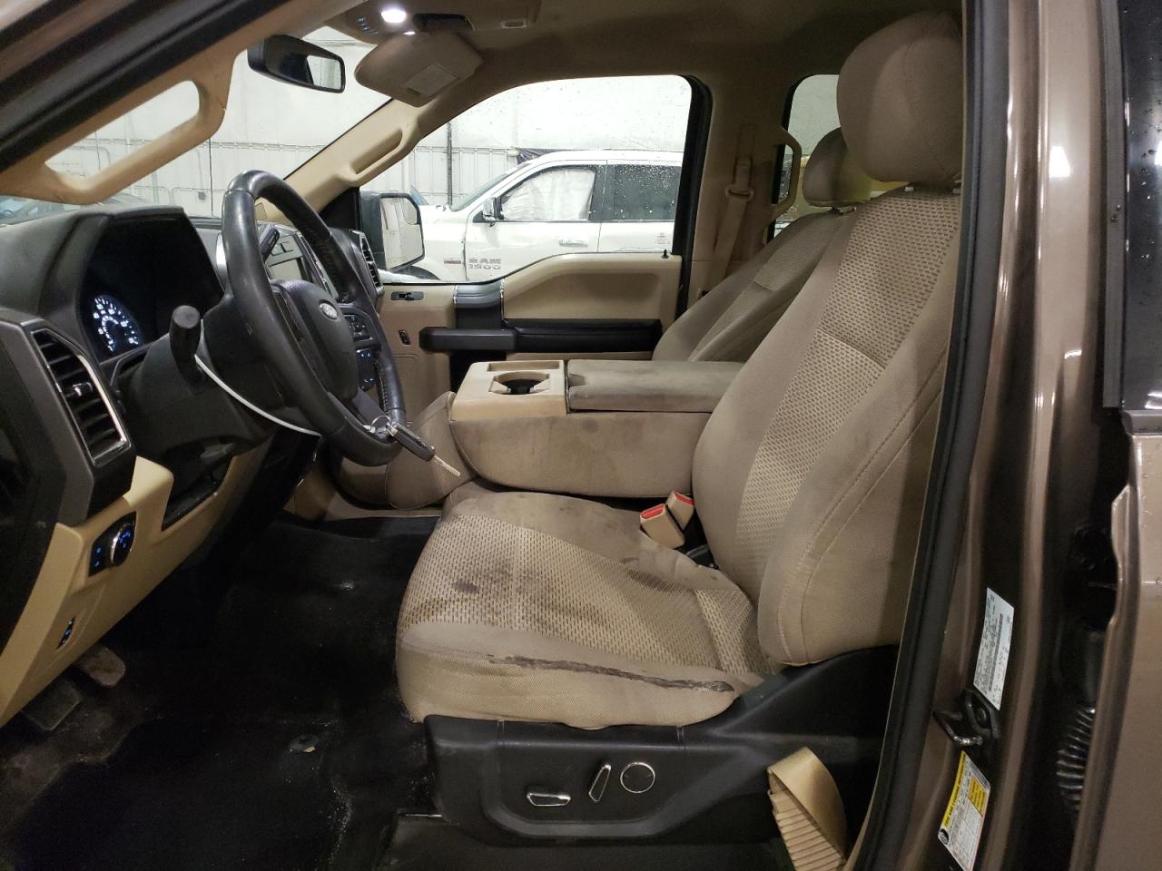 2015 Ford F-150 - Image 7