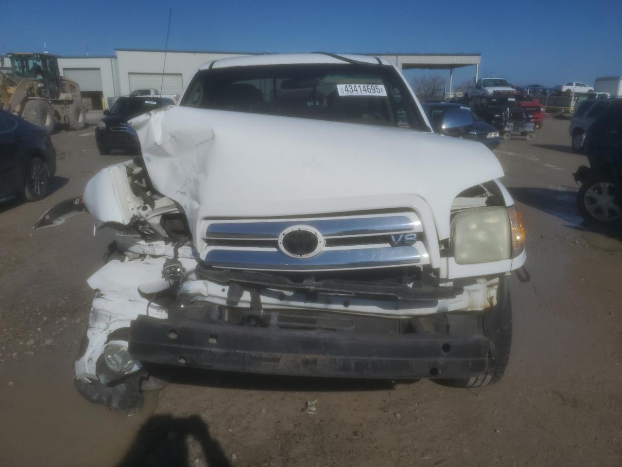 2004 Toyota Tundra - Image 5