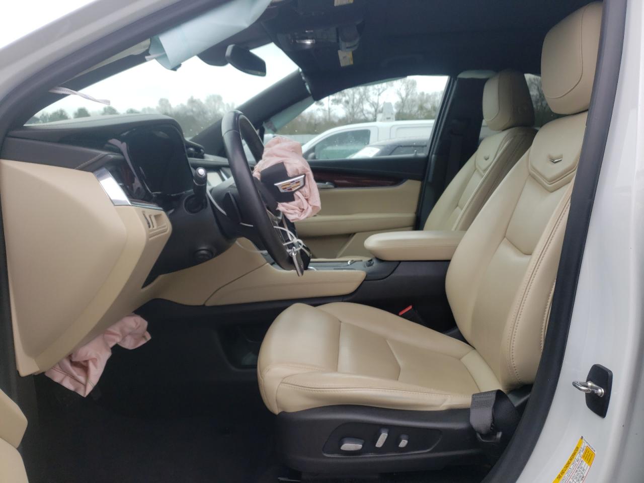 2018 Cadillac XT5 - Image 7
