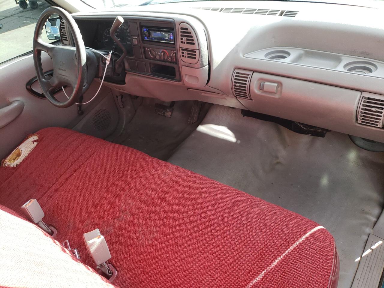 1995 Chevrolet GMT-400 - Image 8
