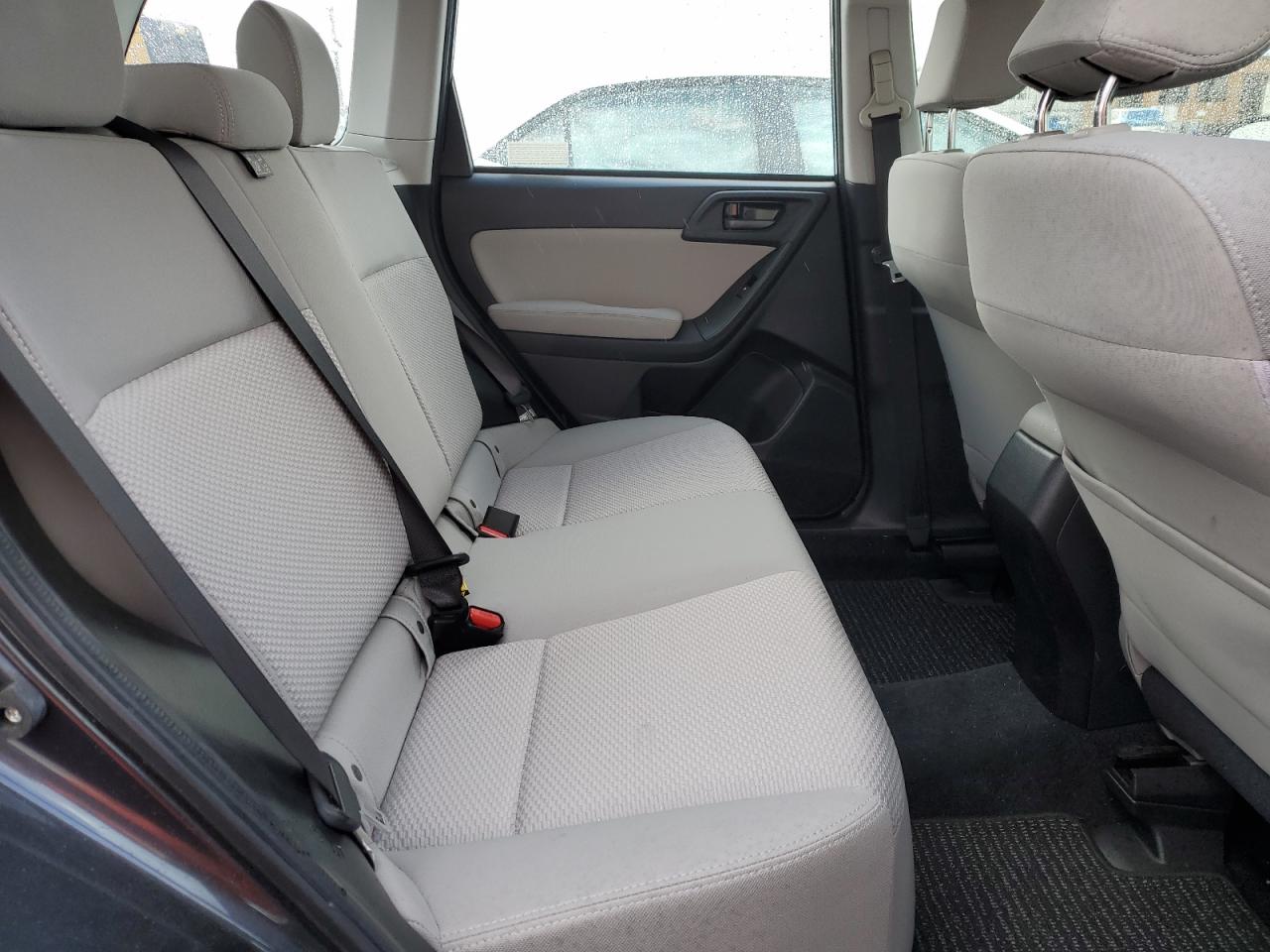 2015 Subaru Forester - Image 11