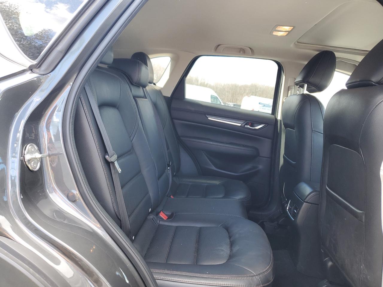 2019 Mazda CX-5 - Image 12