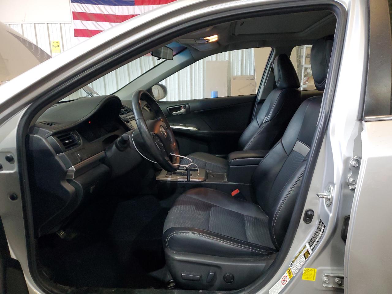 2014 Toyota Camry - Image 7