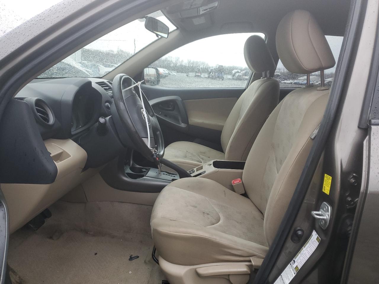 2010 Toyota RAV 4 - Image 7