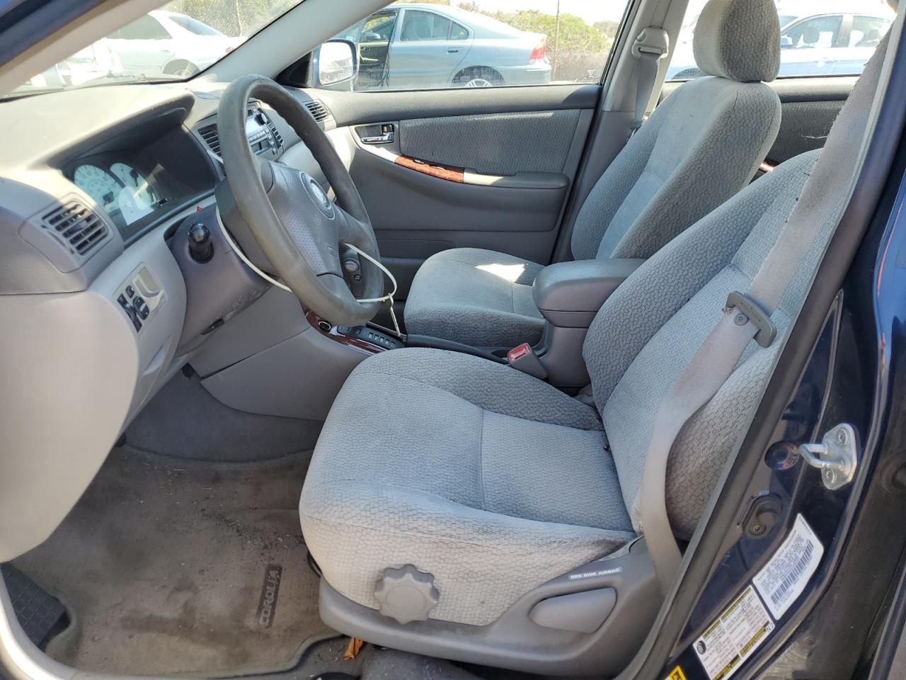 2004 Toyota Corolla - Image 7
