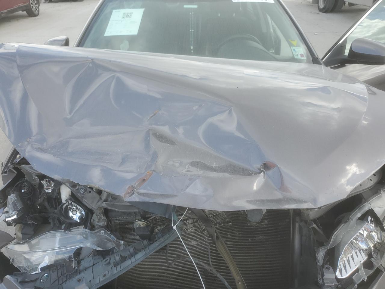 2016 Toyota Camry - Image 11