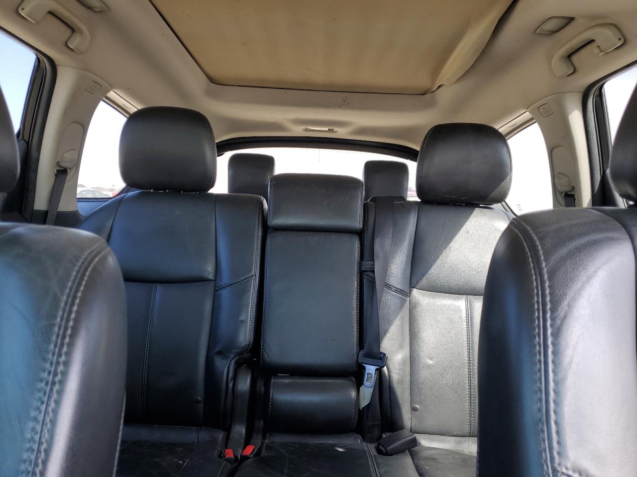 2014 Nissan Pathfinder - Image 10