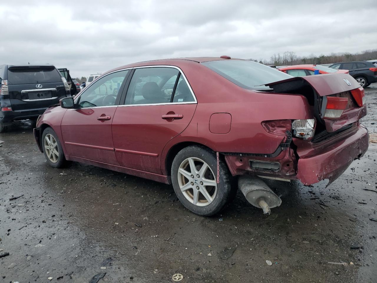 2004 Honda Accord - Image 2