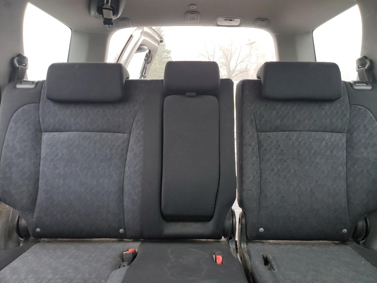 2006 Honda CR-V - Image 10