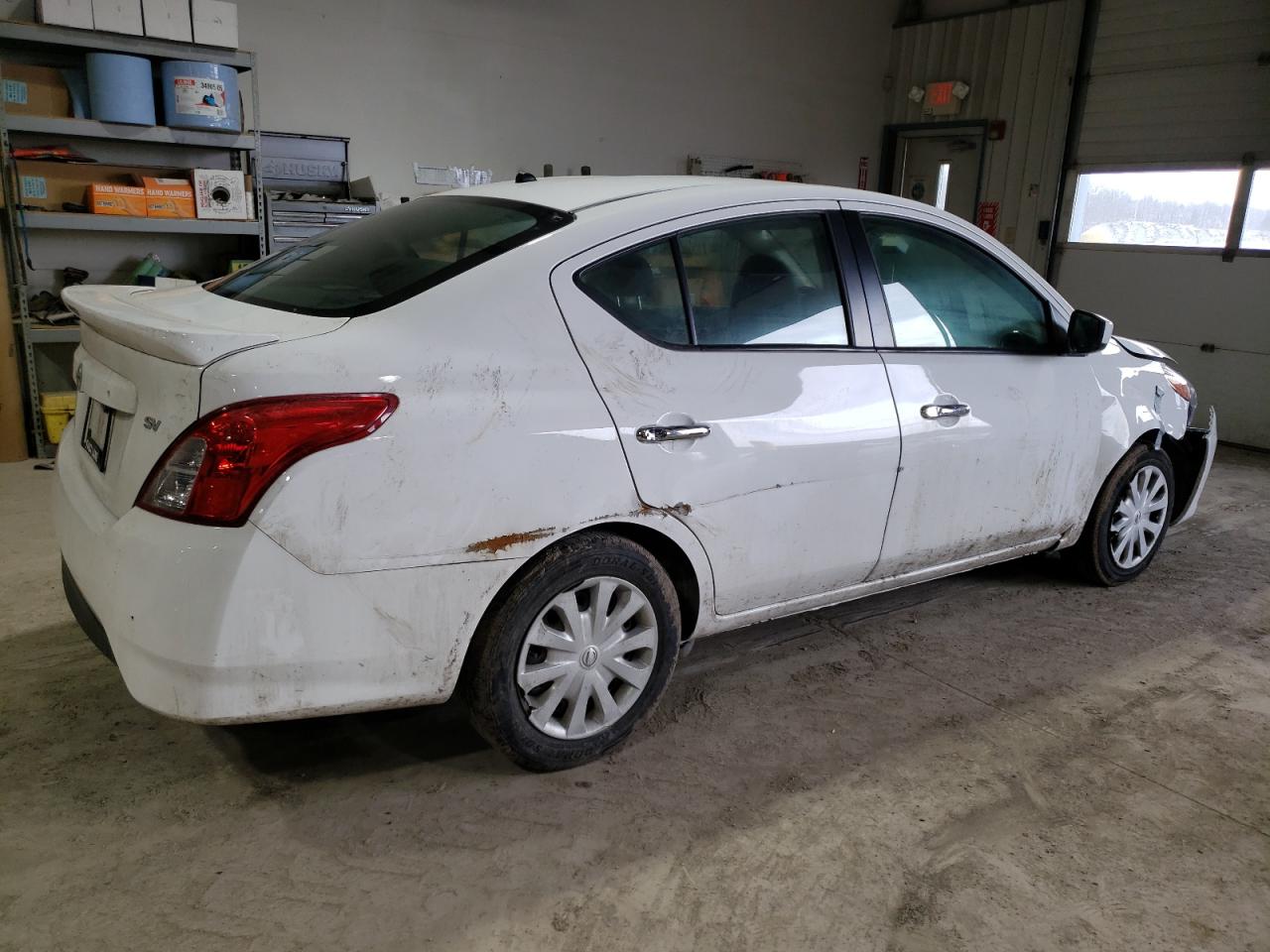 2019 Nissan Versa - Image 3