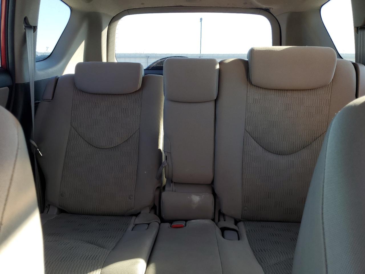 2011 Toyota RAV 4 - Image 10