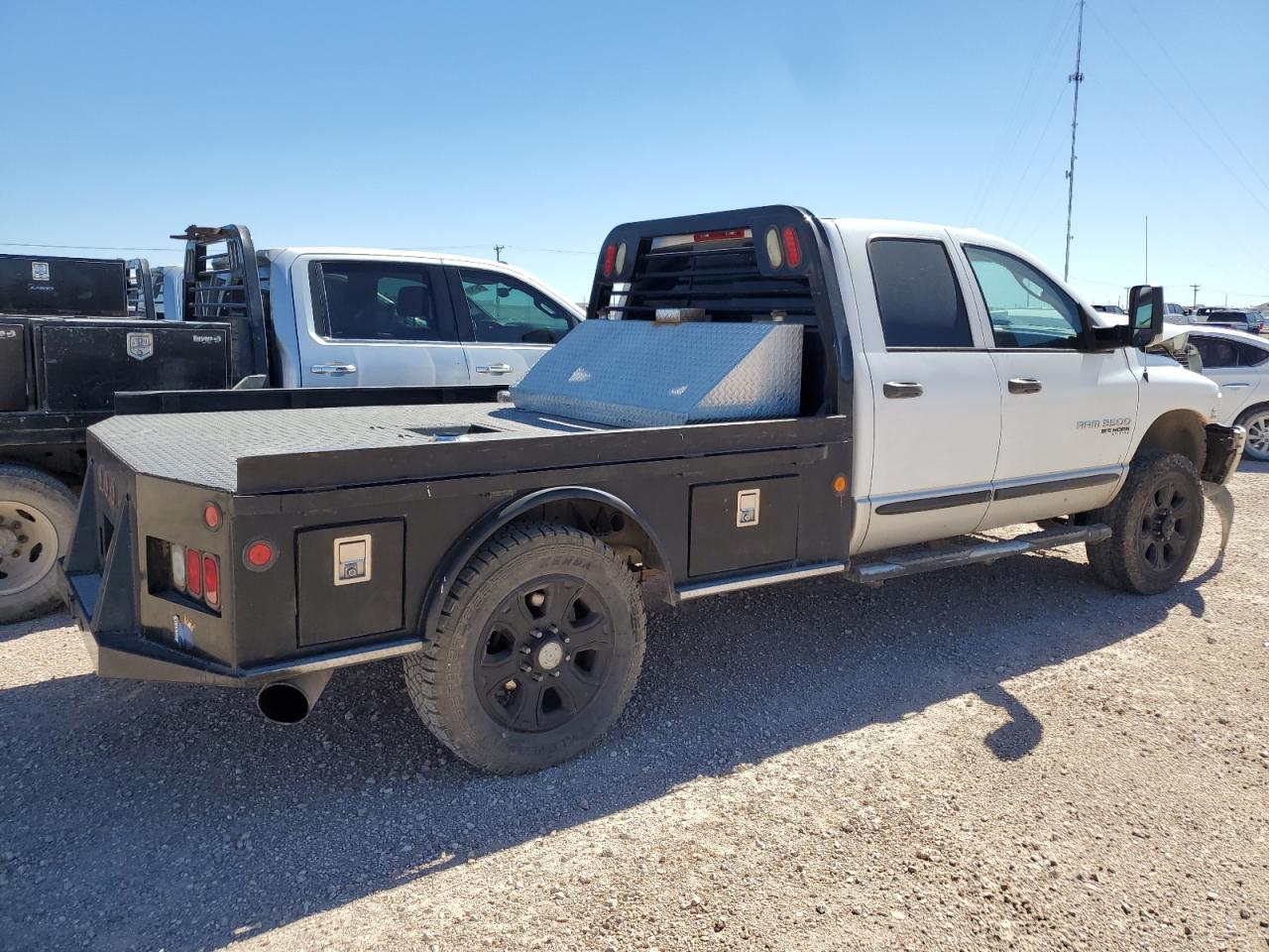 2005 Dodge RAM - Image 3