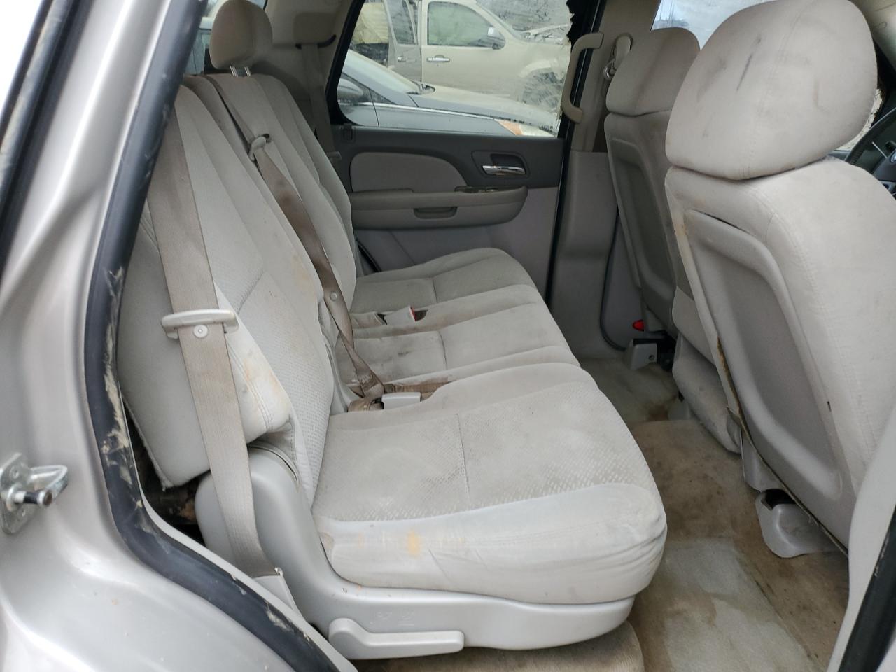 2007 Chevrolet Tahoe - Image 12