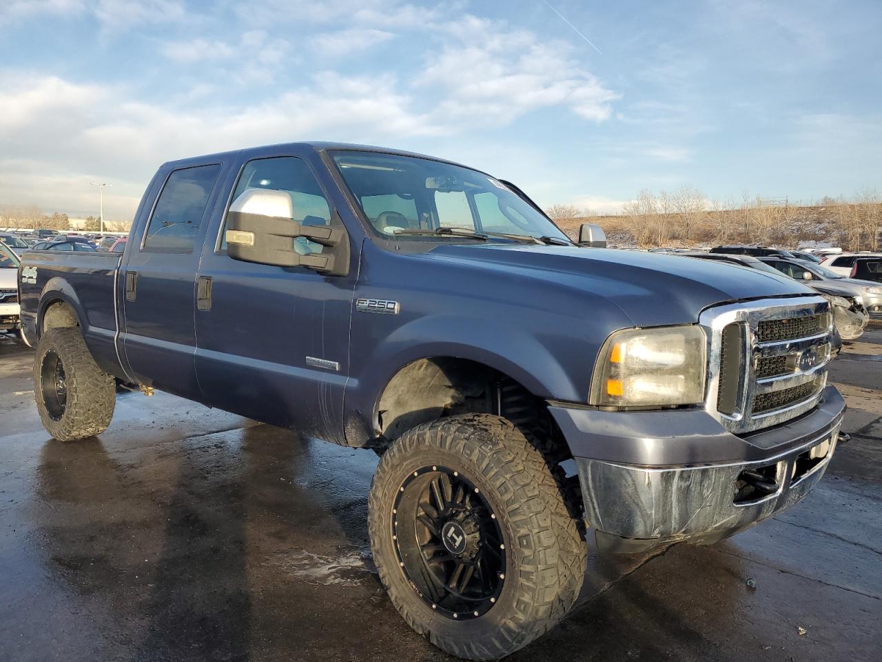 2006 Ford F250 - Image 4