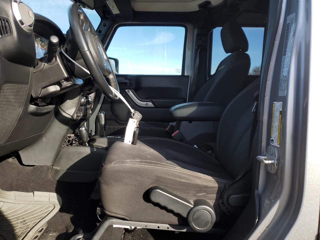 2016 Jeep Wrangler - Image 7