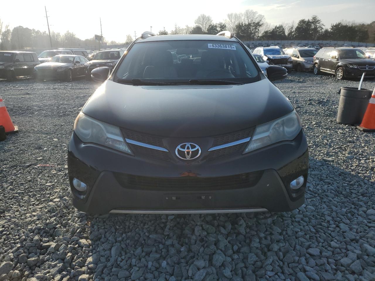2015 Toyota RAV 4 - Image 5