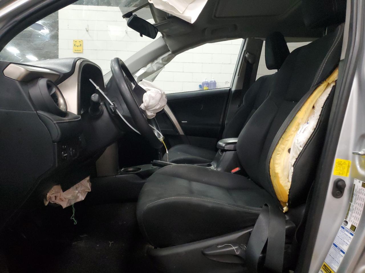 2015 Toyota RAV 4 - Image 7